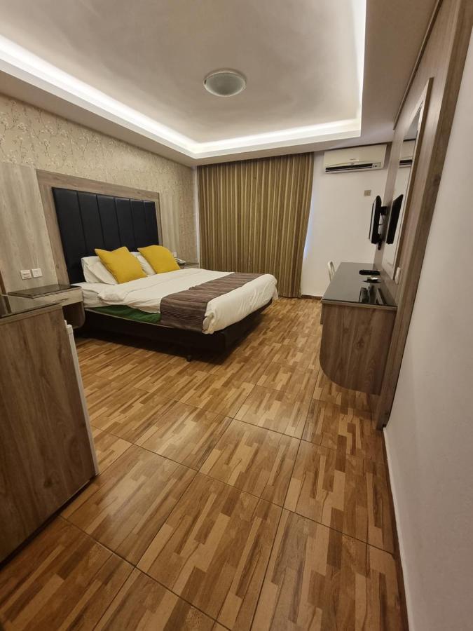 Shweiki International Hotel Akaba Zewnętrze zdjęcie