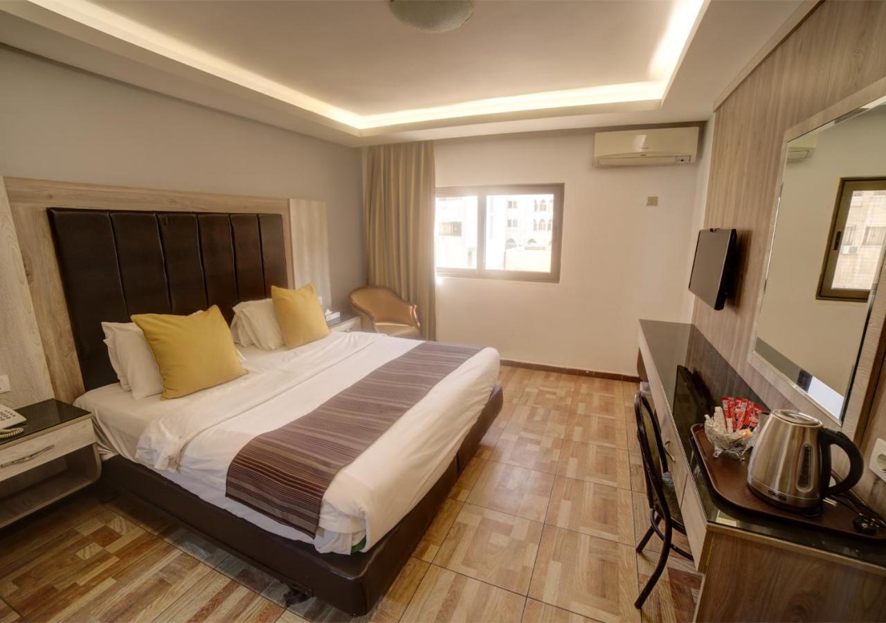 Shweiki International Hotel Akaba Zewnętrze zdjęcie